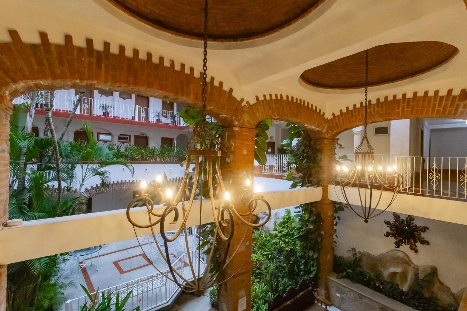 Hotel Encino Malecon Centro Puerto Vallarta Exterior foto