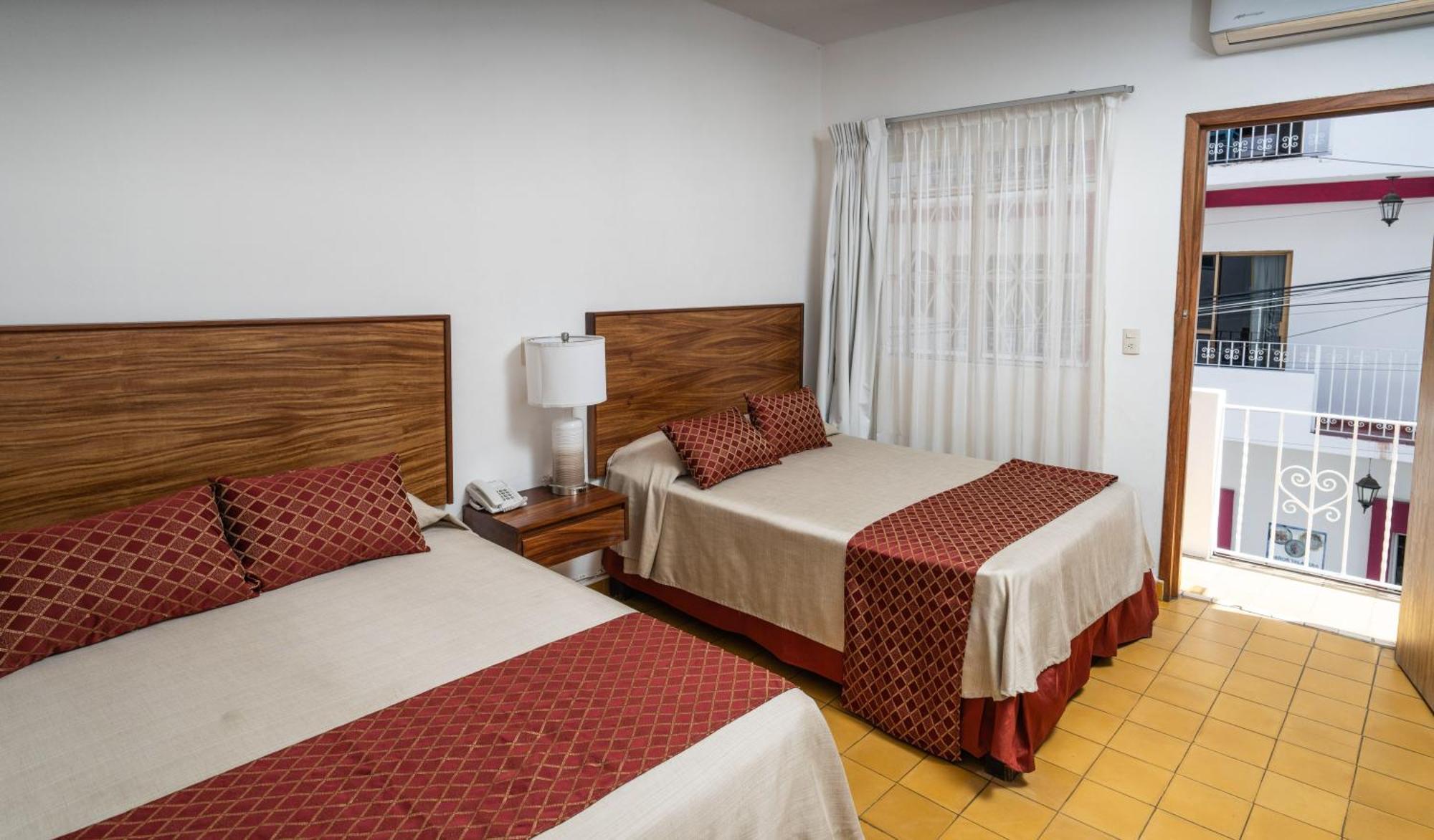 Hotel Encino Malecon Centro Puerto Vallarta Zimmer foto