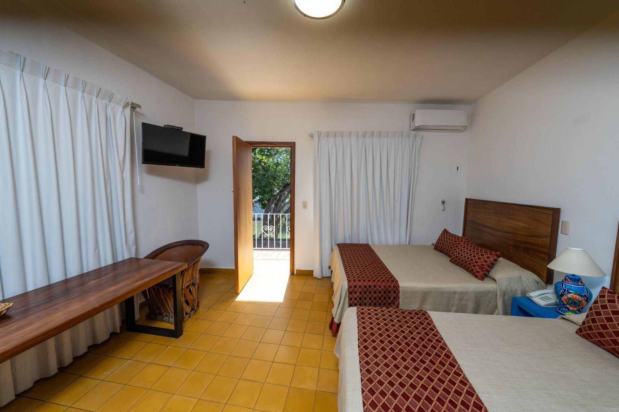 Hotel Encino Malecon Centro Puerto Vallarta Zimmer foto